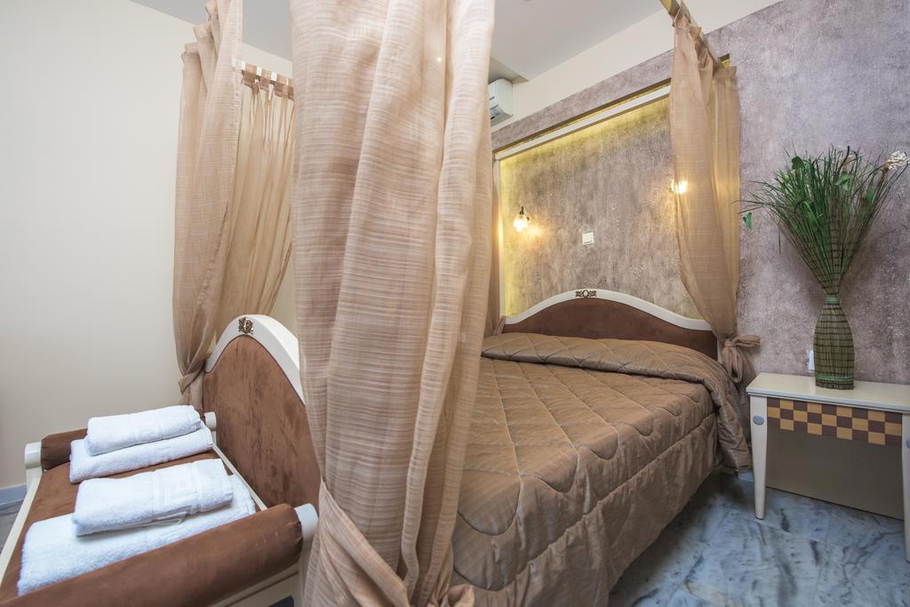Mouse Island Aparthotel Perama  Phòng bức ảnh