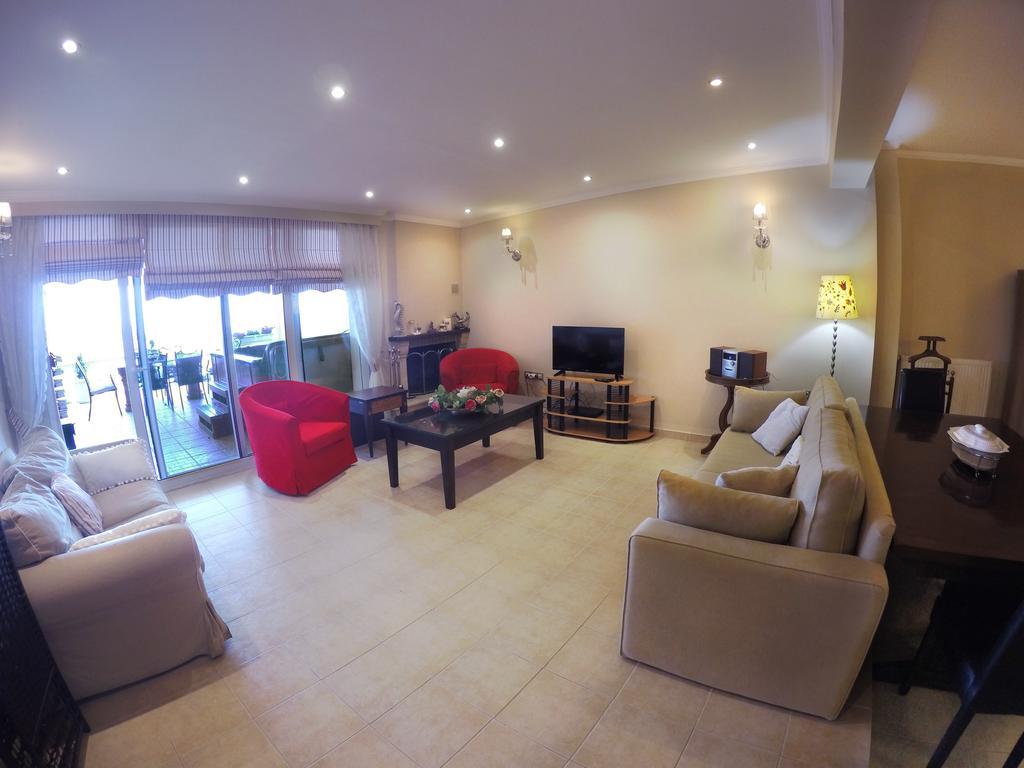 Mouse Island Aparthotel Perama  Ngoại thất bức ảnh