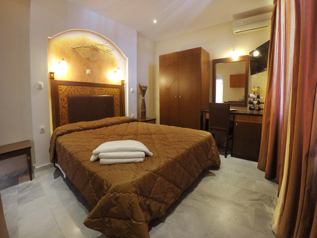 Mouse Island Aparthotel Perama  Ngoại thất bức ảnh