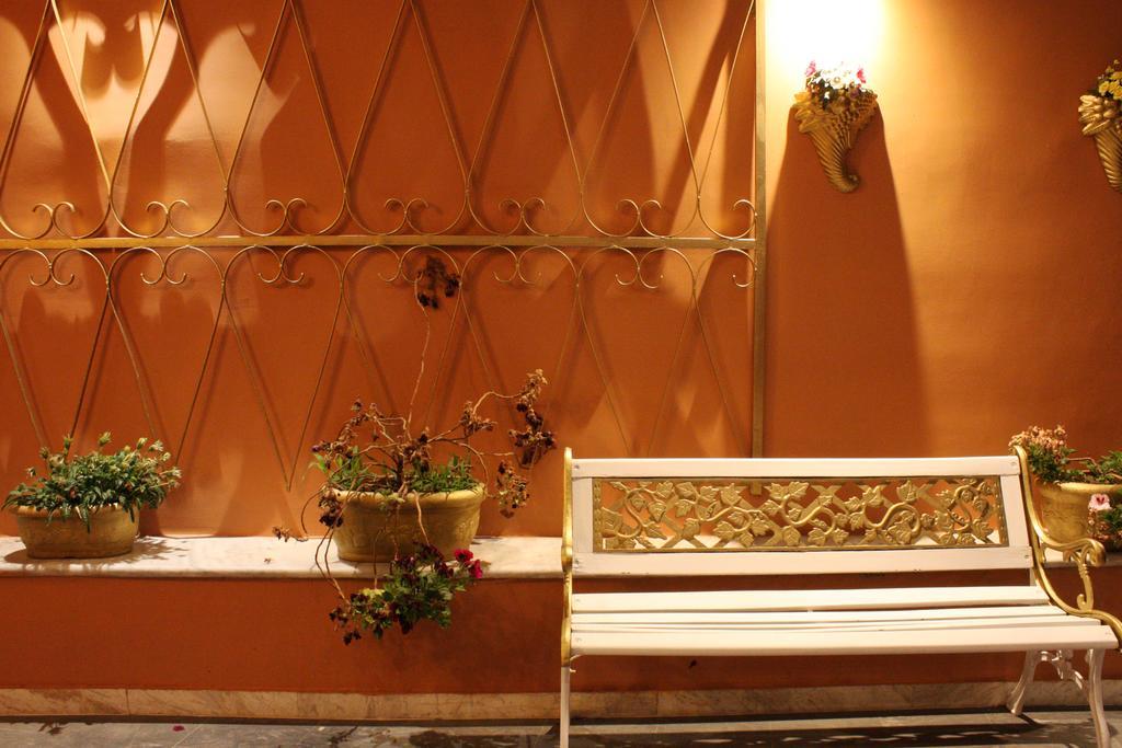 Mouse Island Aparthotel Perama  Ngoại thất bức ảnh